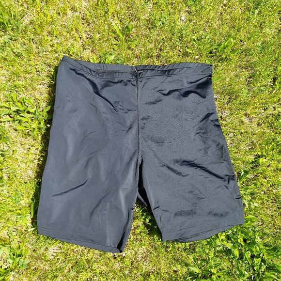 Aerotech Designs Cyclewear Unpadded Black Bicycle Shorts 5XL size 30 EUC - Picture 1 of 5